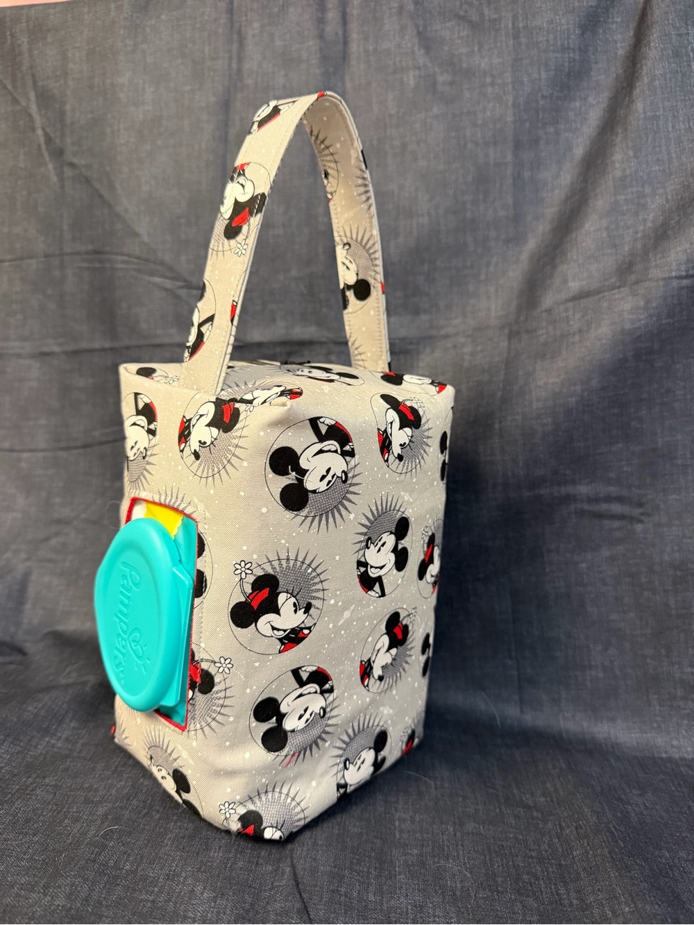 Mickey & Minnie Mouse Pattern Gray Wipes Bag with Handle